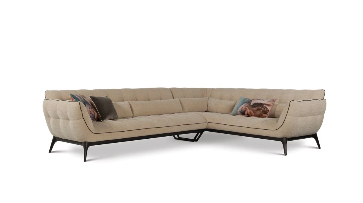 PARCOURS | Corner Composition 2 PARCOURS | Corner Composition - Image 2